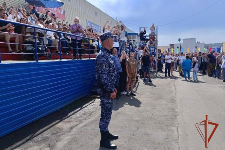 Росгвардия Омской области рассказала о службе на спортивном празднике "Королева спорта" 