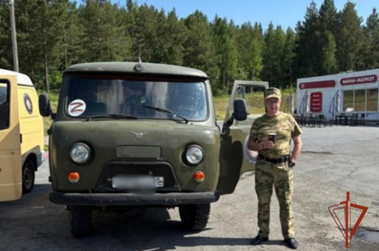 Омские ветераны вневедомственной охраны доставили гуманитарную помощь в зону СВО 