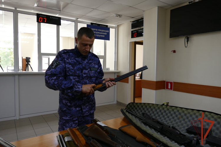 Росгвардия Омской области напоминает: Соблюдайте правила хранения и ношения оружия! 