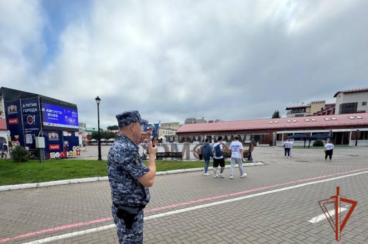 Росгвардейцы обеспечили безопасность при проведении массовых мероприятий в Омске