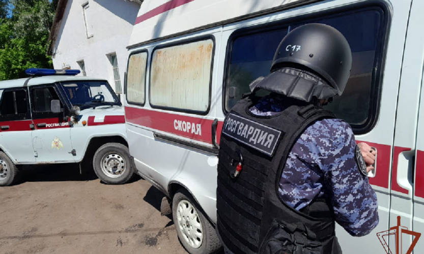 За прошедший месяц омские бригады медиков более 30 раз обращались за помощью к росгвардейцам