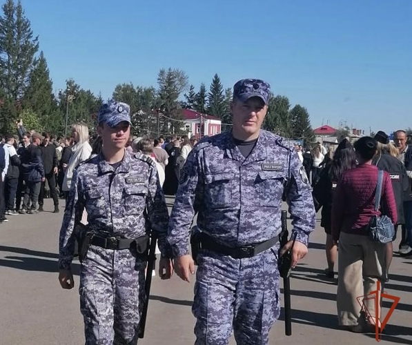 Сотрудники Росгвардии  приняли участие в торжественной церемонии открытия мемориала и обеспечили охрану общественного порядка 