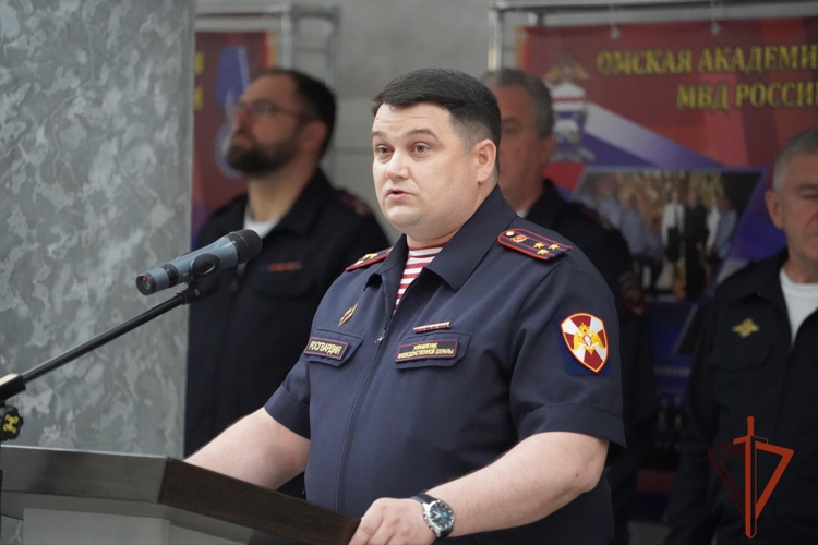 В Омске состоялся выпуск сотрудников Росгвардии, прошедших программу обучения профессиональной подготовки 