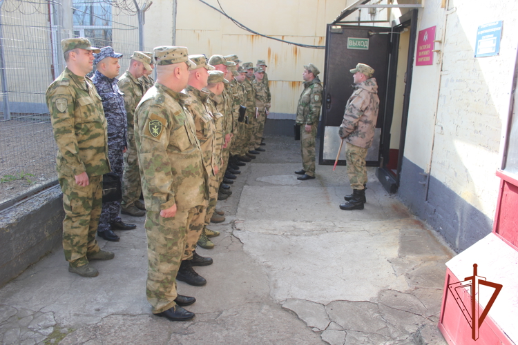 В Омской области прошел учебно-методический сбор начальников артиллерийского вооружения Сибирского ордена Жукова округа Росгвардии