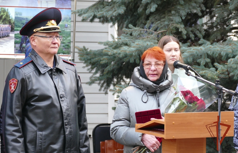 В Омске отметили 73-летие вневедомственной охраны: награды, присяга и память о герое