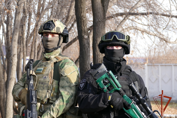 28 октября - 33 года омскому ОМОН: служба, подвиги и боевой опыт 