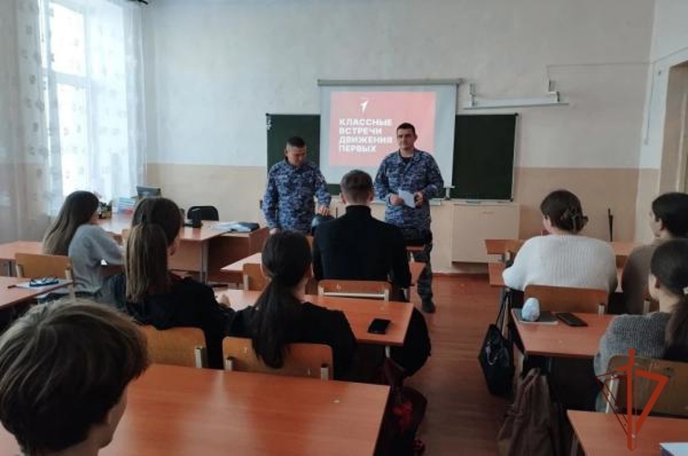 В Омской области прошли «Дни открытых дверей» во вневедомственной охране Росгвардии для школьников и студентов