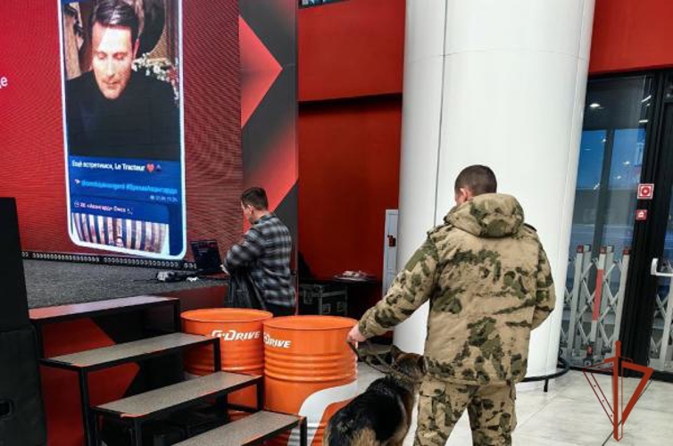 Правопорядок на матчах чемпионата КХЛ в Омске обеспечили сотрудники Росгвардии