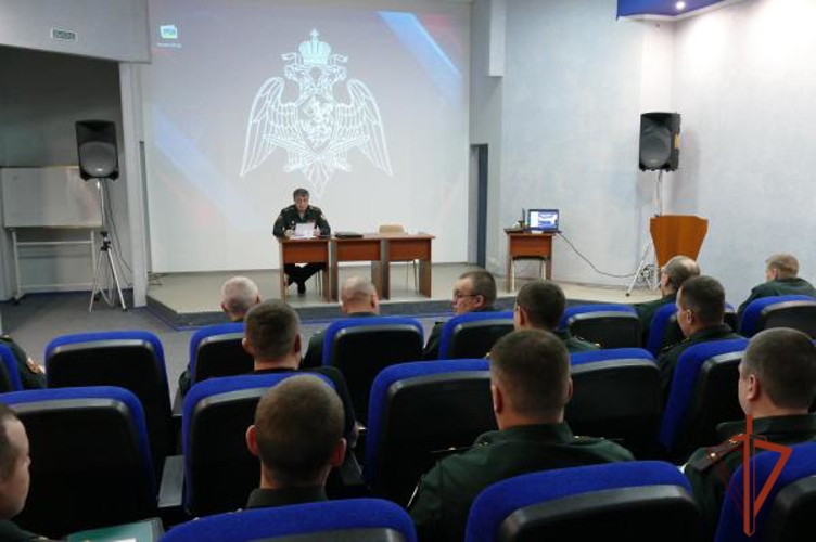 В Омске завершился учебно-методический сбор с начальниками кадровых органов Сибирского округа Росгвардии
