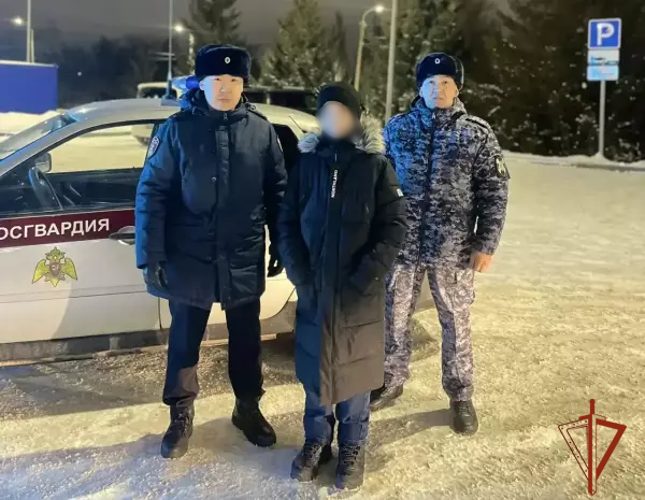 Сотрудники Росгвардии в Омске разыскали ушедшего из дома подростка