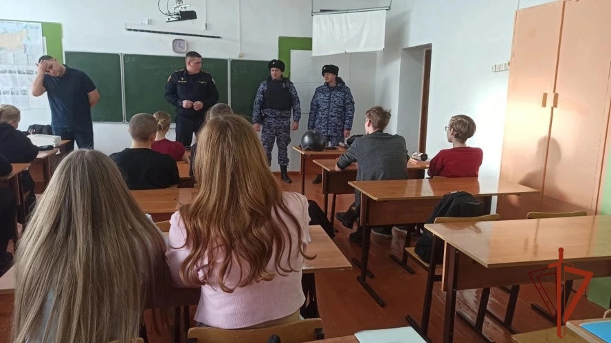 В Омской области завершилось проведение уроков мужества для школьников и студентов