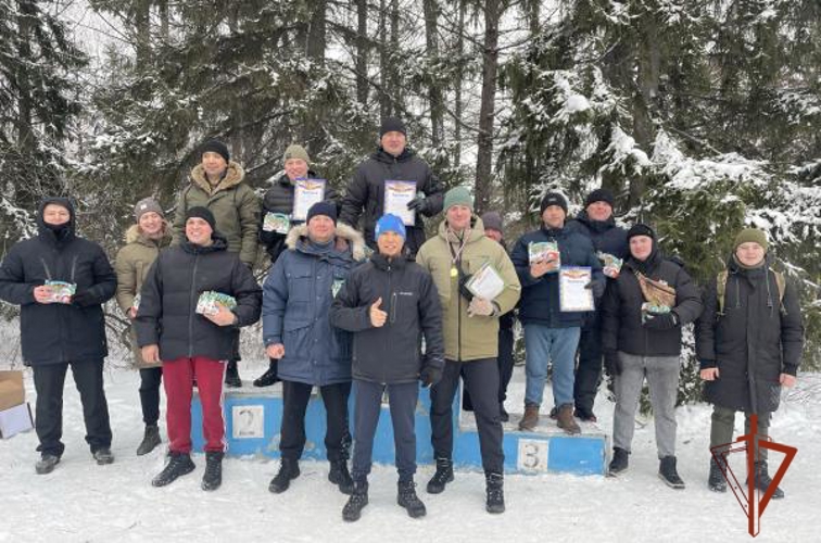На лыжной базе «Березовая» в Омске прошел семейно-спортивный праздник для военнослужащих Росгвардии и членов их семей