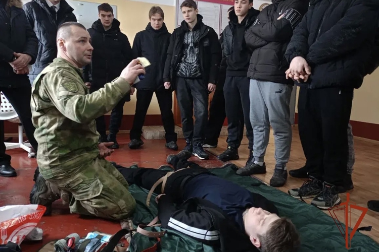  В Омской воинской части Росгвардии состоялся «День открытых дверей» для юных омичей