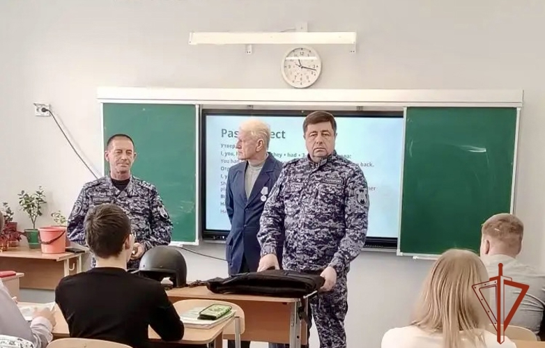 Военно-патриотические мероприятия с участием росгвардейцев прошли в Омской области