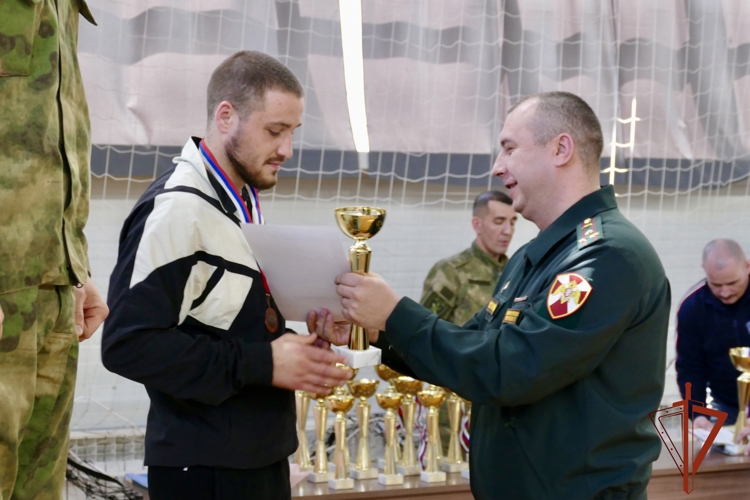 Чемпионат Сибирского округа Росгвардии по комплексному единоборству завершился в Омске