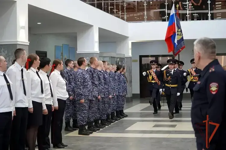 В Омске состоялся выпуск сотрудников Росгвардии, прошедших программу обучения профессиональной подготовки
