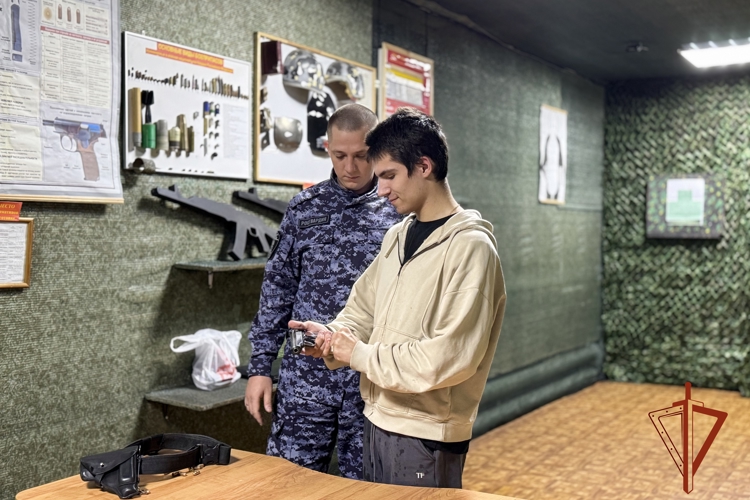 Управление вневедомственной охраны вновь приняло студентов омской академии на день открытых дверей