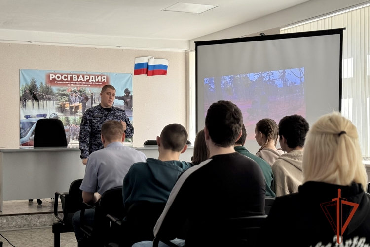 Управление вневедомственной охраны вновь приняло студентов омской академии на день открытых дверей