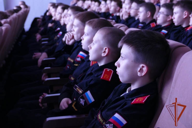 Оркестр штаба Сибирского округа Росгвардии выступил в Омске по случаю 10-летия ведомства