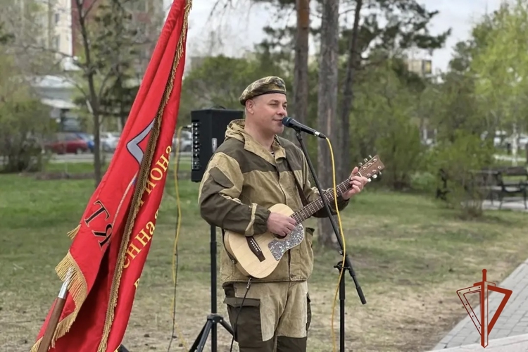 Военнослужащие омской воинской части Росгвардии приняли участие в патриотической акции «Марш Победы»