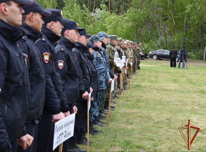 В Омске стартовали соревнования по стрельбе из боевого ручного стрелкового оружия, посвященные памяти сотрудника СОБР Героя России Олега Охрименко