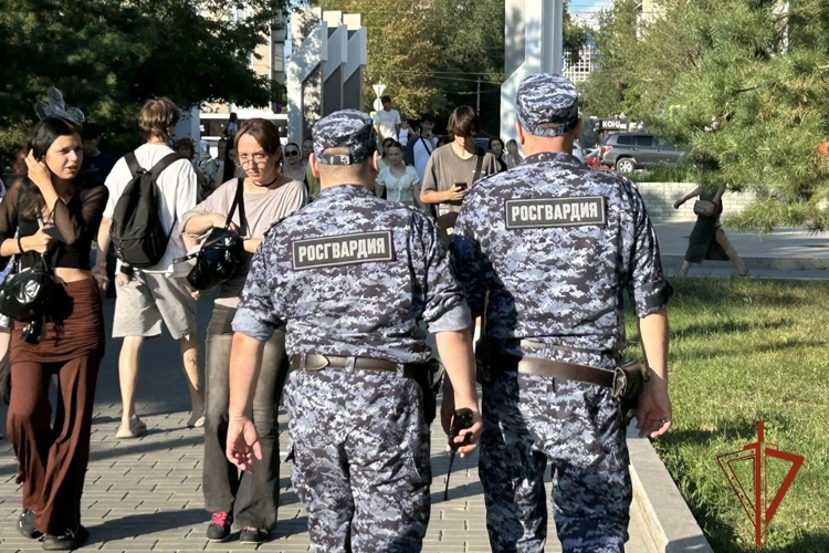 Росгвардия обеспечила правопорядок на концерте группы IOWA в Омске