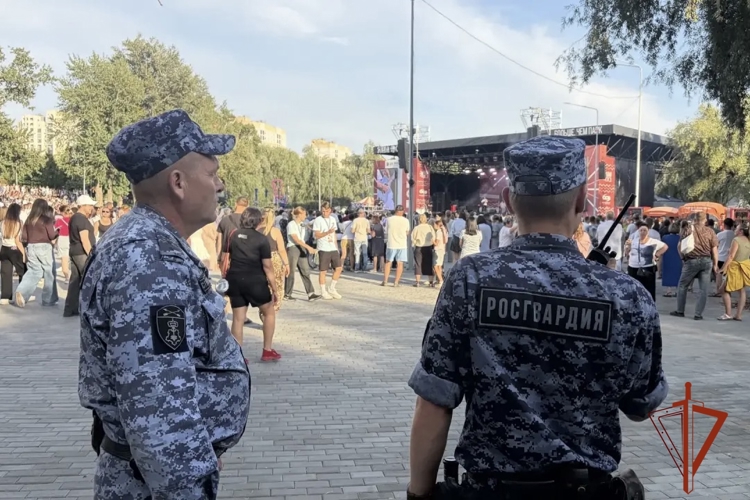 В Омске сотрудники Росгвардии обеспечили безопасность на массовых мероприятиях