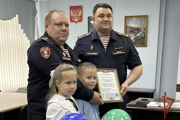 В Управлении вневедомственной охраны поздравили будущих первоклассников с наступающим Днем знаний