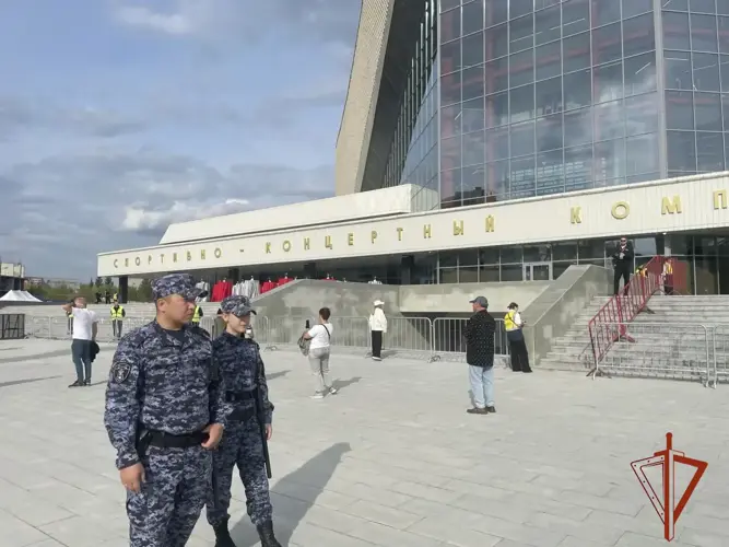 Сотрудники Росгвардии обеспечили безопасность граждан на массовых мероприятиях